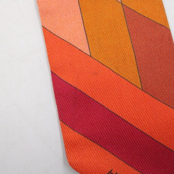 Pre-Owned Hermes Psyche Geometry 100% Silk Twilly Scarf in Orange Multicolor - Picture 11 of 12
